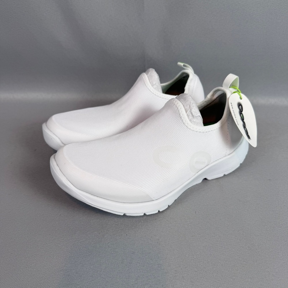Oofos OOmg Sport Sneakers Womens 7 White Slip-On Light Walking Shoes Trainer NIB - Picture 2 of 8